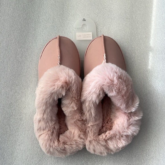 🆕 Lauren Conrad Clog Slipper Faux Fur Cuff Slip on Blush Color Size M 7-7.5 - Picture 3 of 8